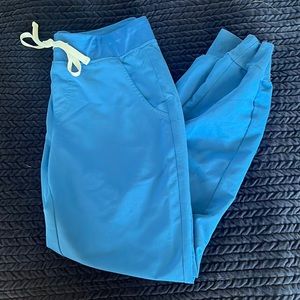 Size s jogger figs scrub pants